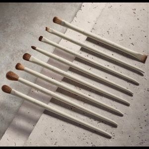 Morphe X Ariel 8 piece eye brush set